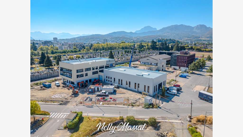 Vente Local/bureau 534,11m² Chambéry Fontanettes