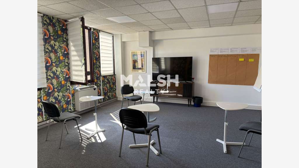 Bureaux à vendre 182m² à Champagne au Mont d'Or
