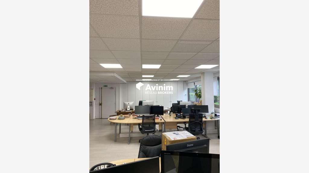 LOCAUX ACTIVITE TECHLID CHAMPAGNE AU MONT D OR