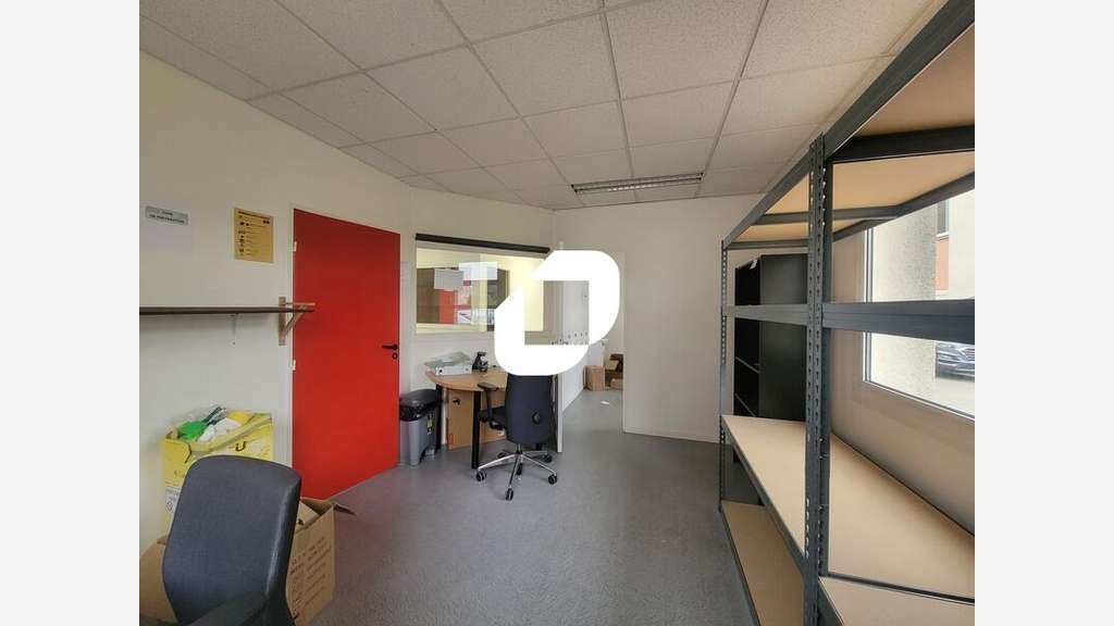 Vente Bureaux 95m² Champlan