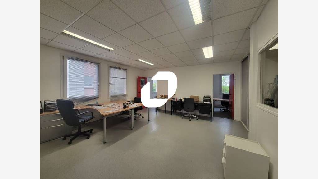 Vente Bureaux 95m² Champlan