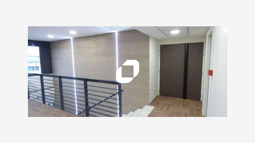 Vente Bureaux 475m² Champs sur marne