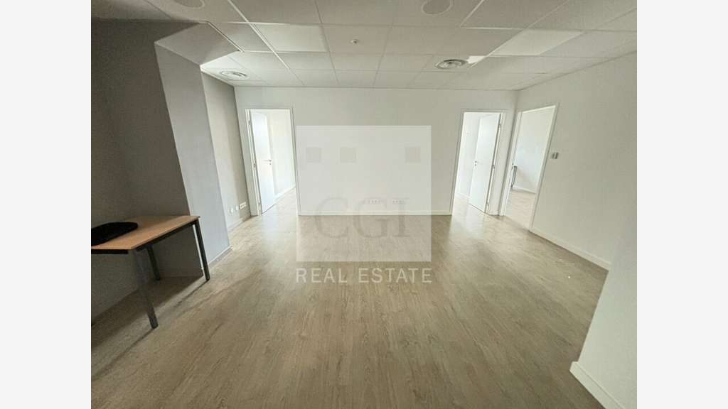 A vendre bureaux de 76m² à Charbonnières-les-Bains