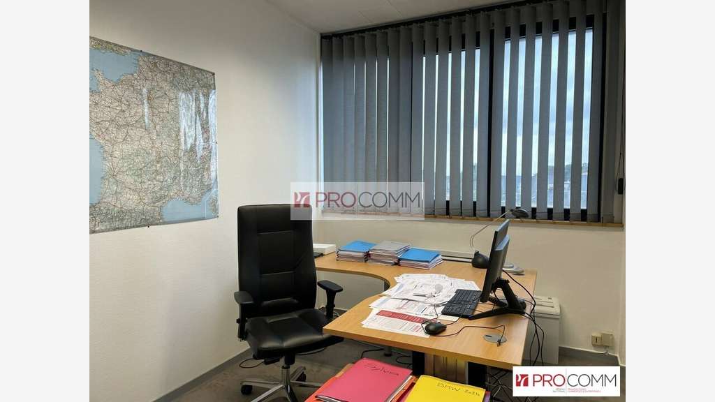 Bureaux 108m² R+4 à vendre à Chartres