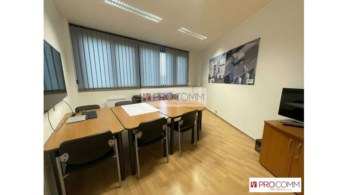 Bureaux 108m² R+4 à vendre à Chartres