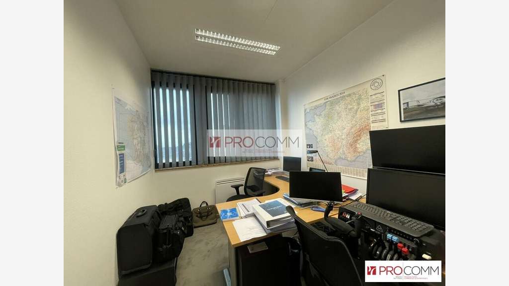Bureaux 108m² R+4 à vendre à Chartres