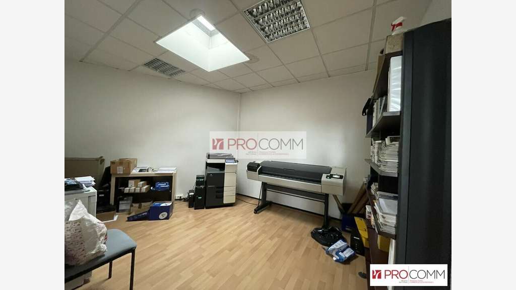 Bureaux 108m² R+4 à vendre à Chartres