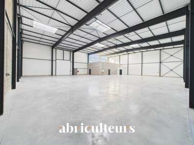 Bâtiment d'activité de 600 m² en vente à Chartres