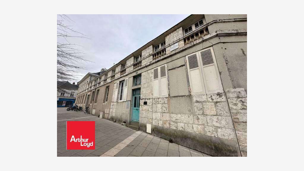 Vente bureaux 359m² sur 3 niveaux à Chartres