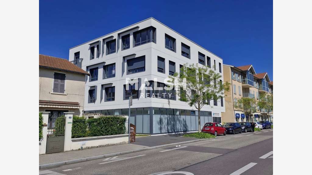 Bureaux neufs à vendre 149m² PMR / ERP à Chassieu 