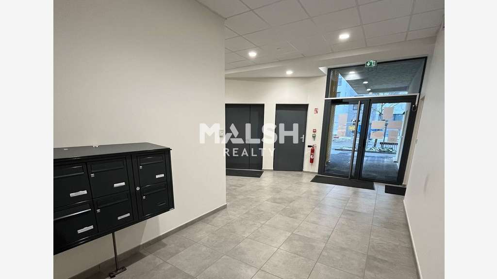 Bureaux neufs à vendre 149m² PMR / ERP à Chassieu 