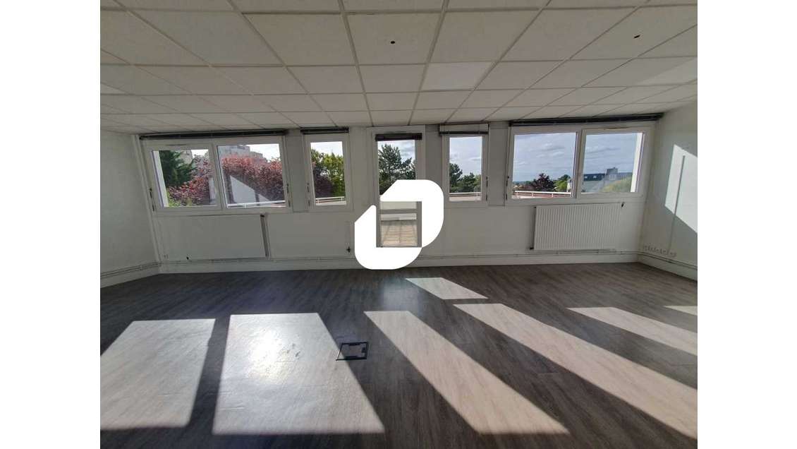 Vente Bureaux 421m² Chatou