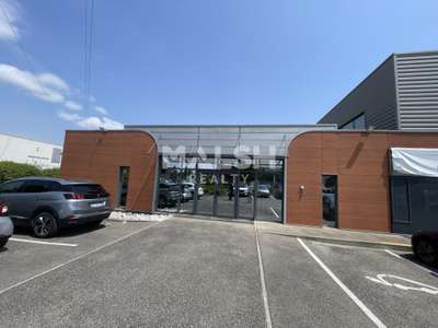 Bureaux à vendre ou à louer à Chazay-d'Azergues