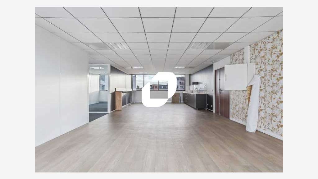 Vente Bureaux 225m² Chelles