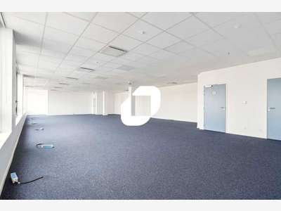 Vente Bureaux 213m² Chessy