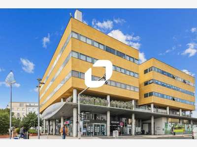 Vente Bureaux 94m² Chilly mazarin