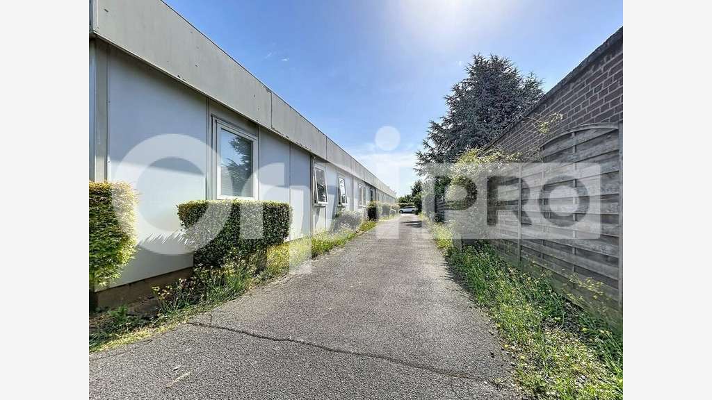 Local professionnel 361m² à vendre prox Clermont