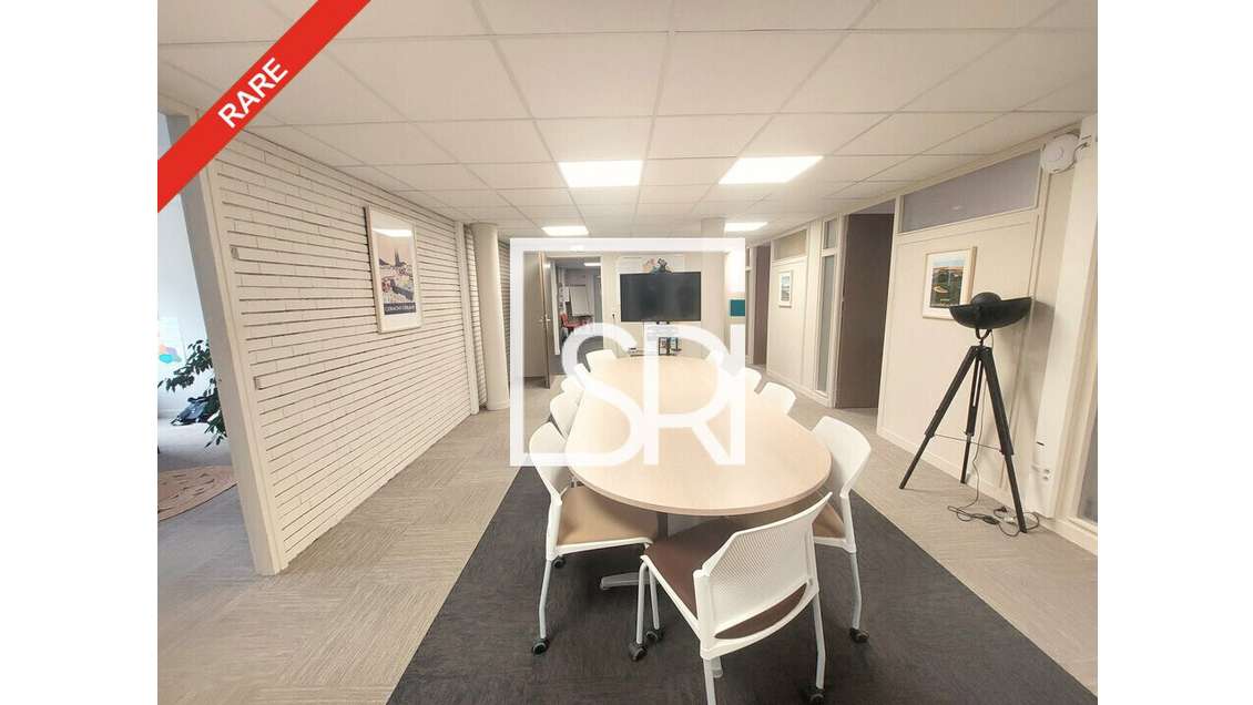Bureaux de 2195m² à vendre à Clermont Ferrand