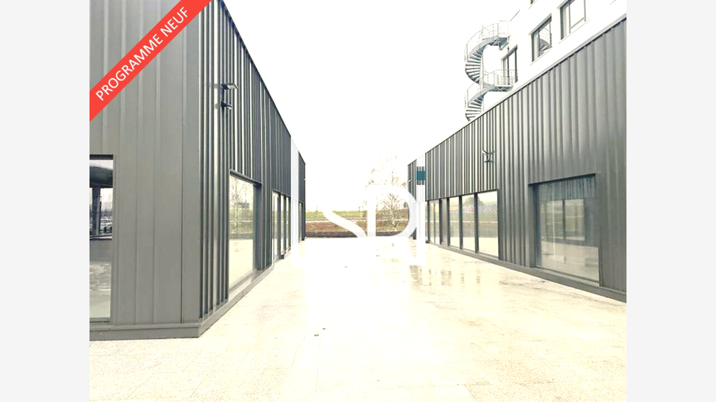 Bureaux neufs 222m² à vendre à Clermont La Pardieu