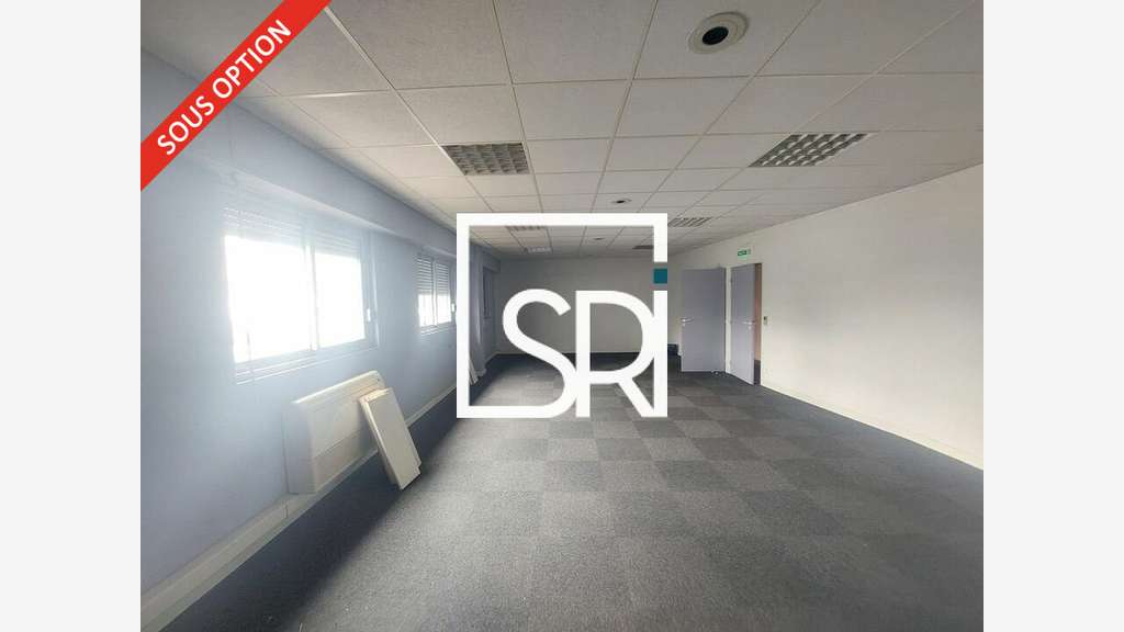 Bureaux 637m² sur 2700m² à vendre Clermont-Ferrand