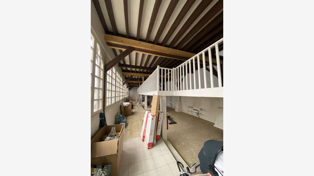 A vendre bureaux sur cours 284m² à Clichy