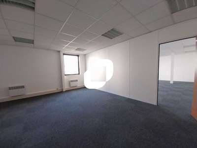 Vente Bureaux 69m² Coignieres