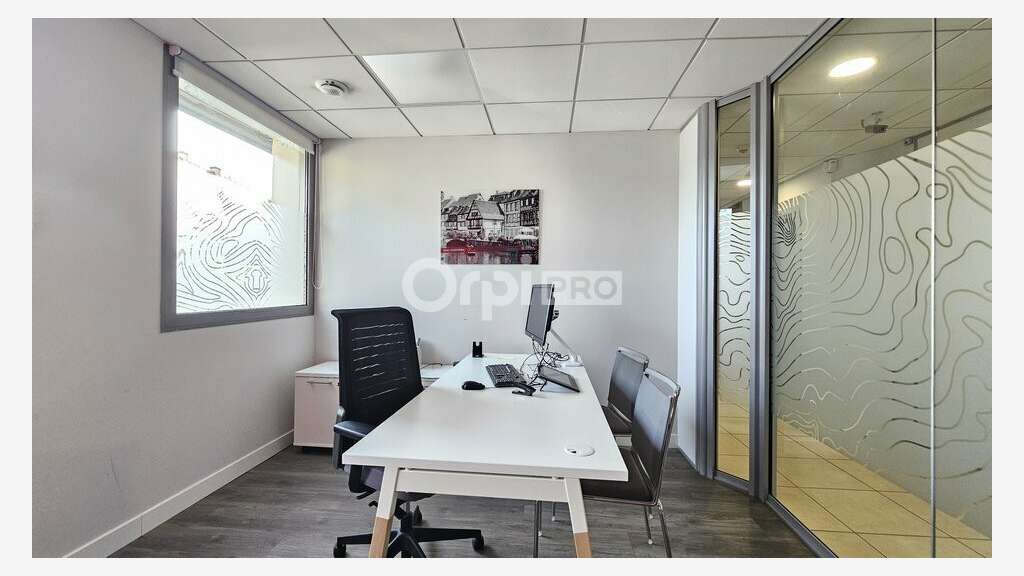 Bureaux de 235m² à vendre Avenue d'Alsace Colmar