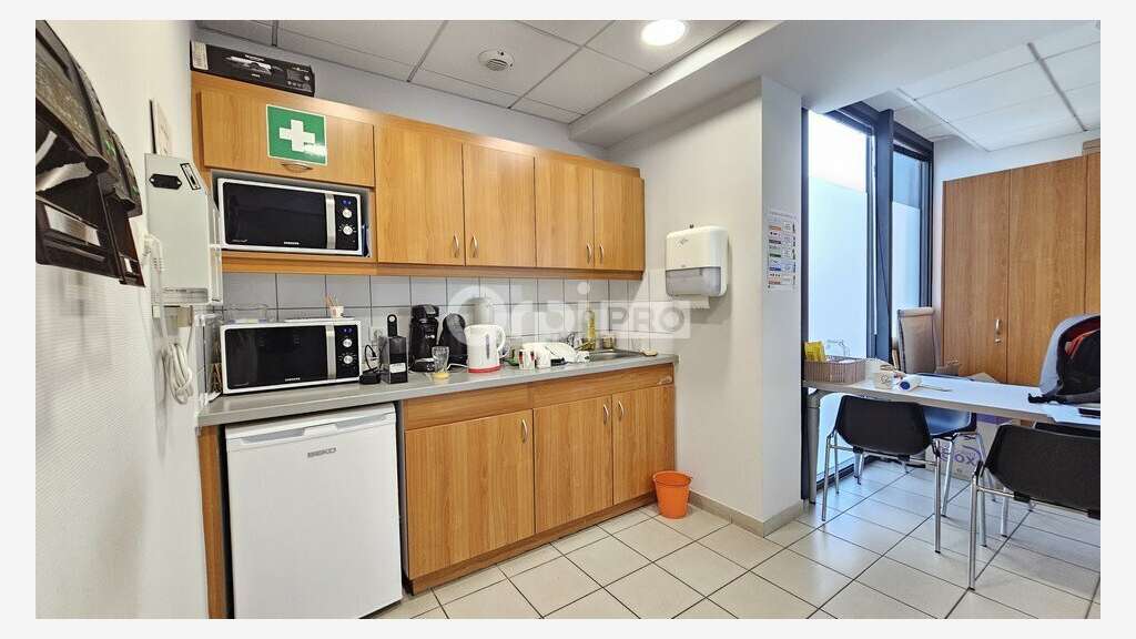 Bureaux de 235m² à vendre Avenue d'Alsace Colmar