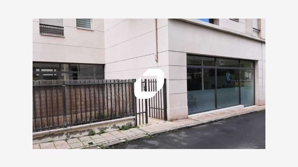 Vente Bureaux 180m² Colombes