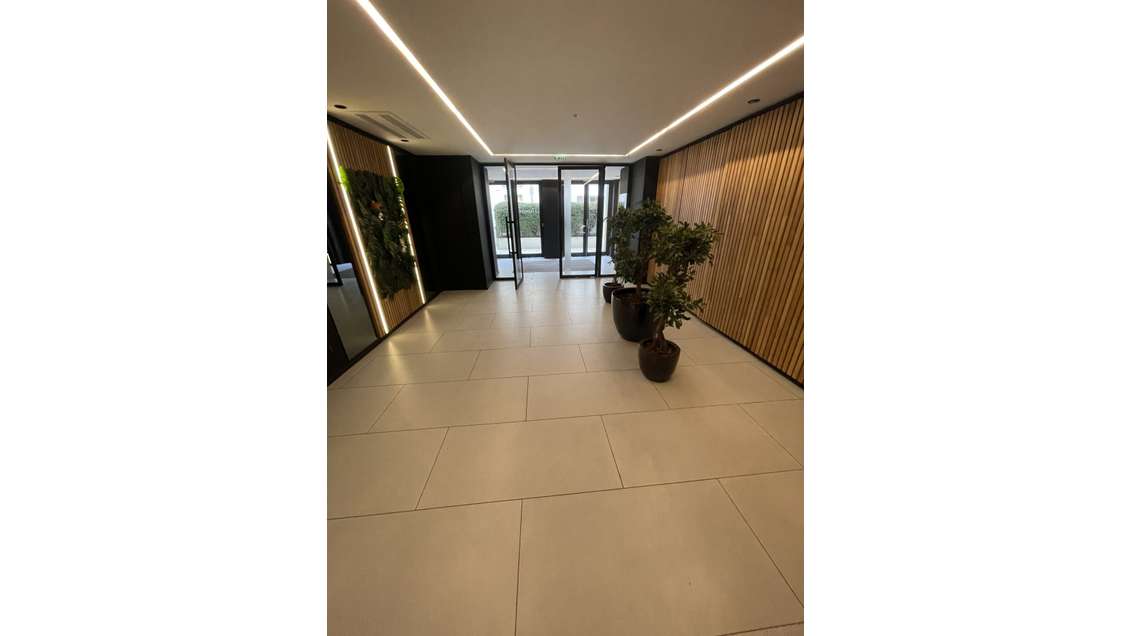 Bureaux vides ou loués à vendre à Courbevoie