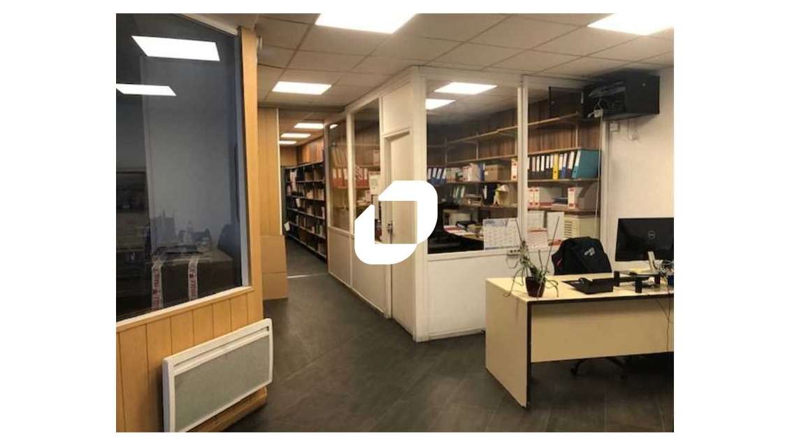 Vente Bureaux 390m² Courbevoie