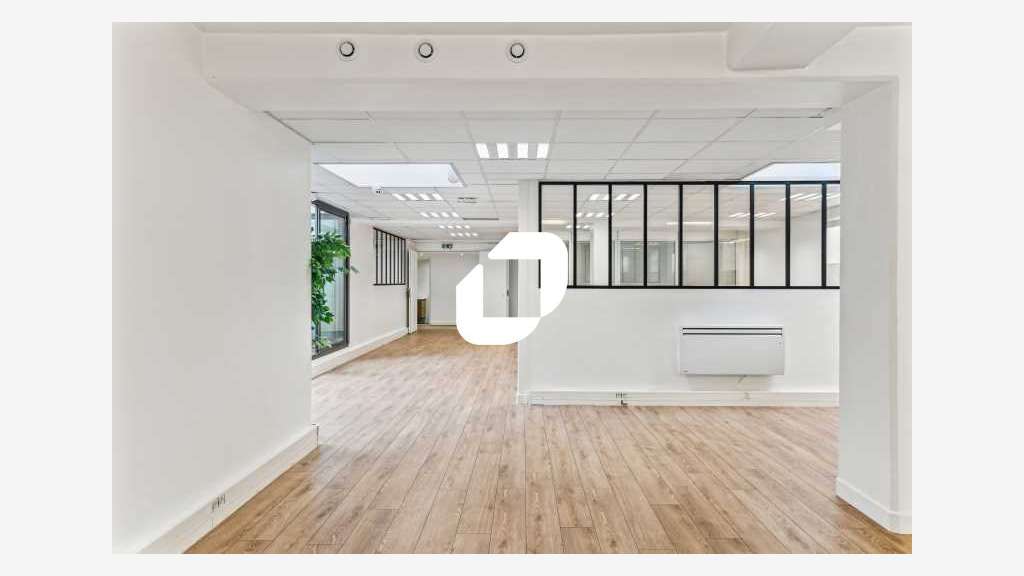 Vente Bureaux 326m² Courbevoie