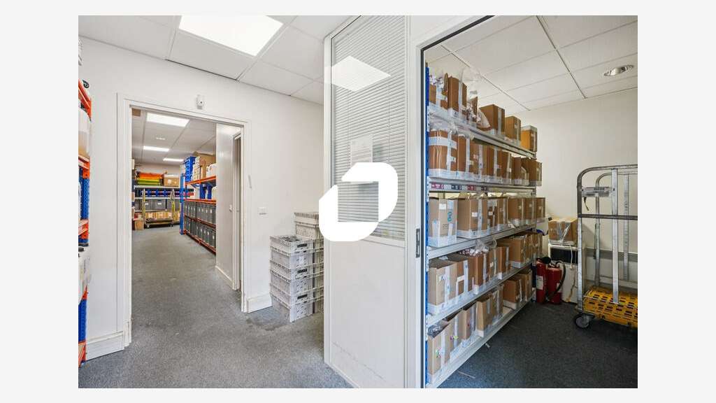 Vente Bureaux 201m² Courbevoie