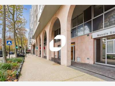 Vente Bureaux 97m² Courbevoie
