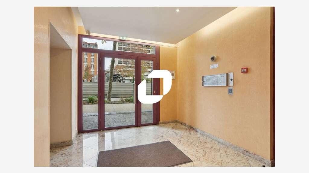Vente Bureaux 97m² Courbevoie