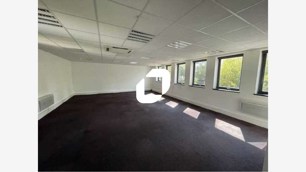 Vente Bureaux 227m² Courbevoie