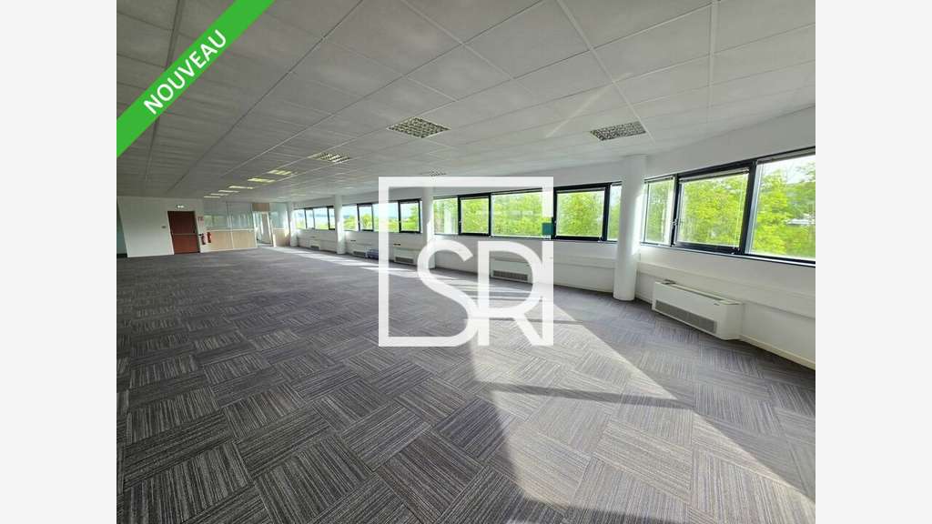 Bureaux 426m² R+2 à vendre à Cournon d'Auvergne