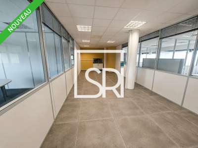 Bureaux 585m² R+1 à Cournon d'Auvergne Zénith