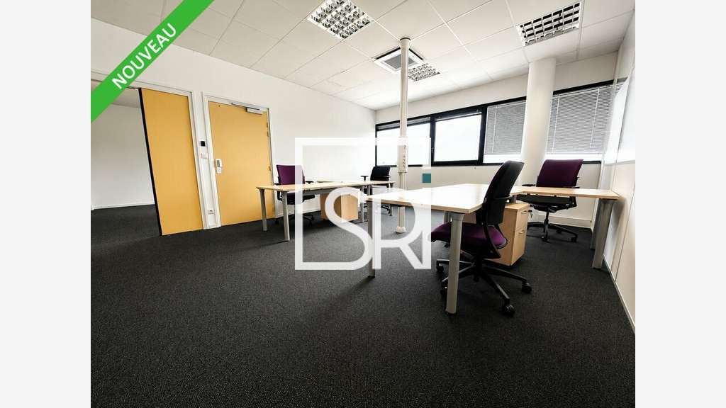Bureaux 585m² R+1 à Cournon d'Auvergne Zénith