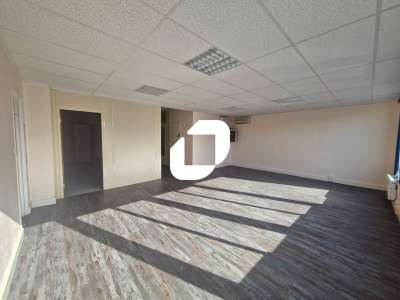 Vente Bureaux 251m² Croissy beaubourg