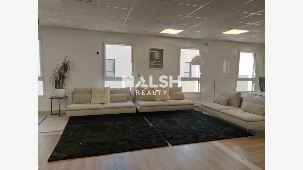 Vente bureaux 248m² en excellent état à Dardilly