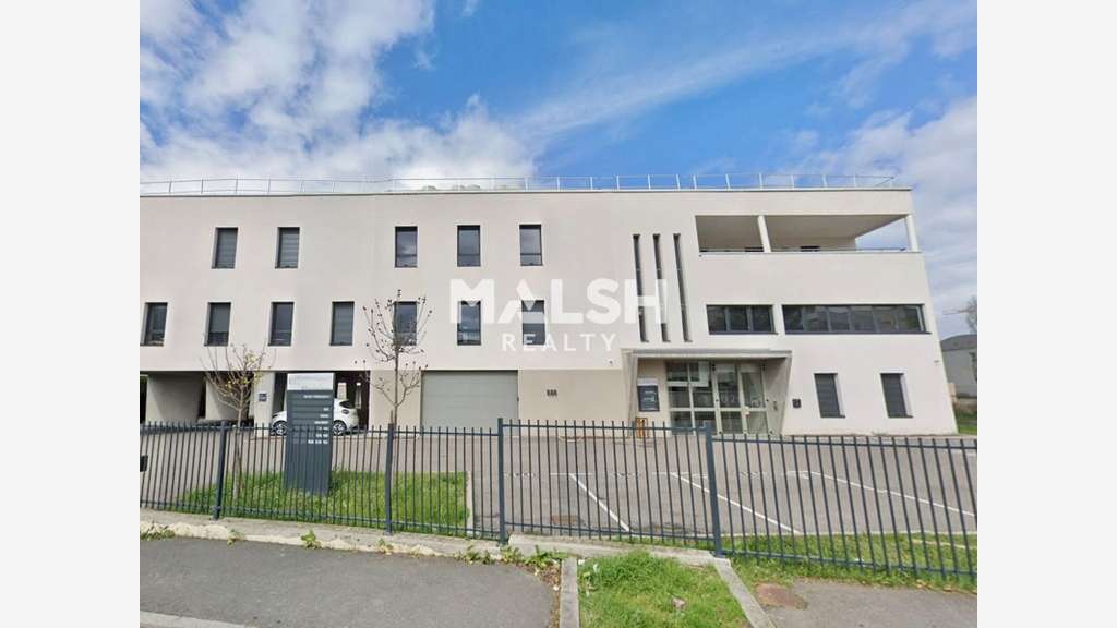 A vendre bureaux modernes de 64m² à Dardilly