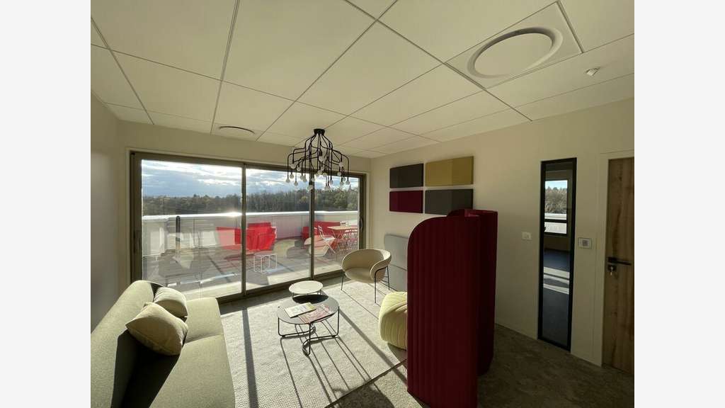 Bureaux neufs 374m² à vendre à Dardilly  Techlid 