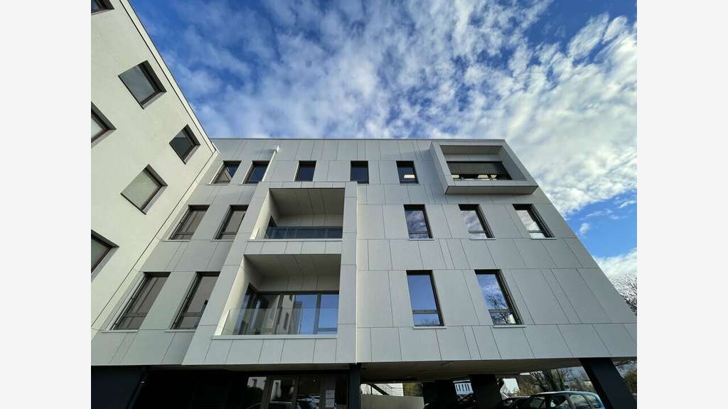 Bureaux neufs 374m² à vendre à Dardilly  Techlid 