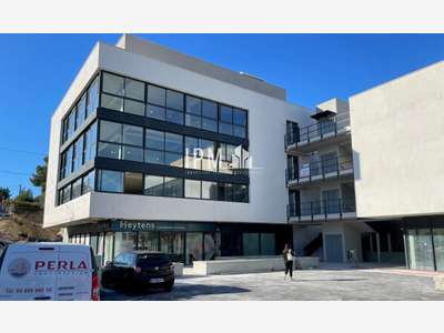 A vendre bureaux de 158m² à La Seyne-Sur-Mer
