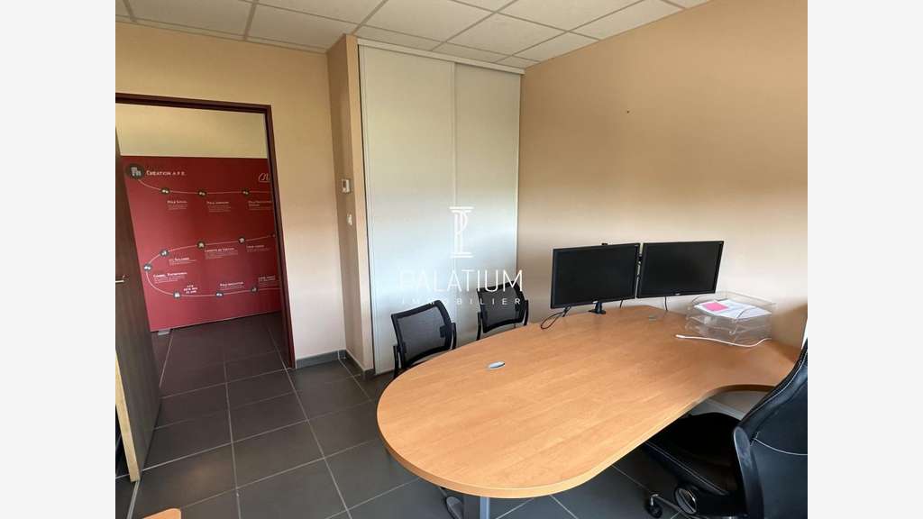 Bureaux à vendre idéal investisseur ZA de Digne 