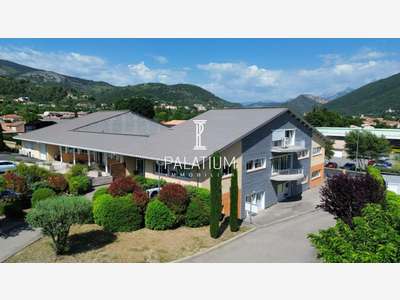 Bureaux à vendre idéal investisseur ZA de Digne 