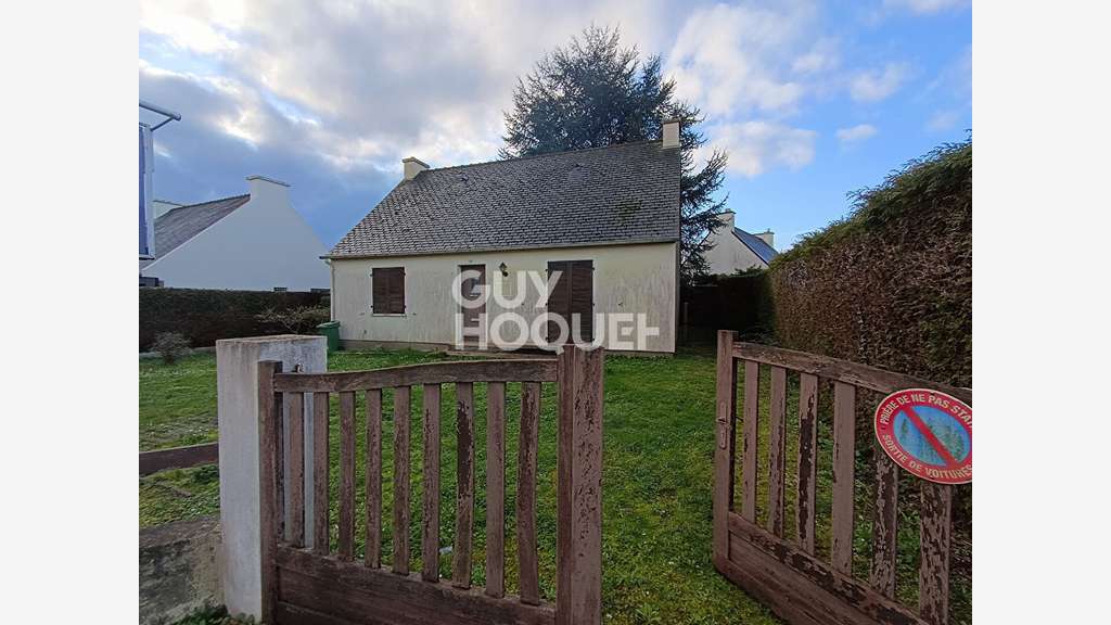AV bureaux 70m² emplacement privilégié à Dinan