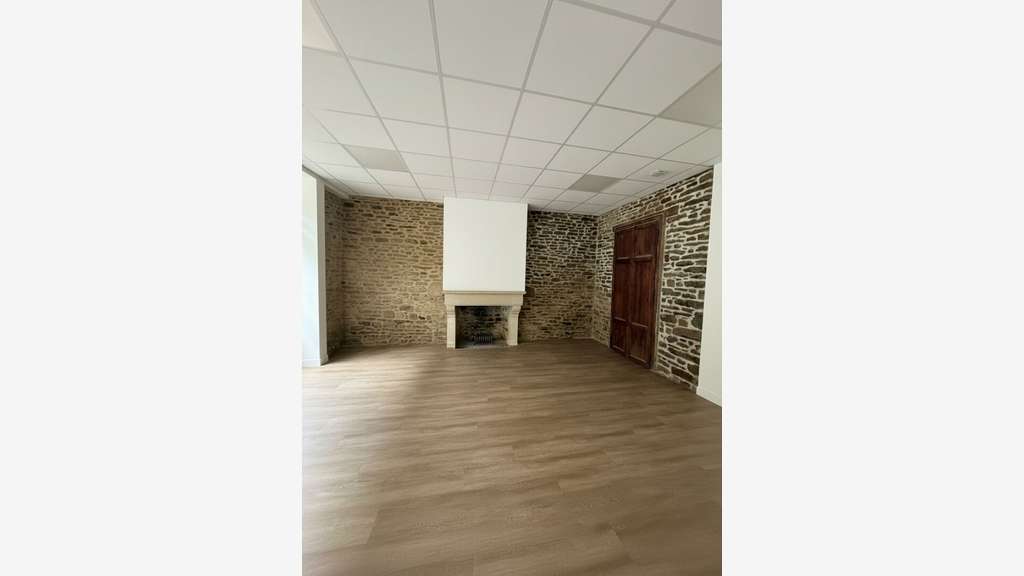 Local professionnel Bureaux Dinan 65 m2