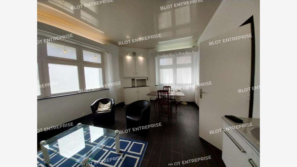 A vendre bureaux locaux commerciaux 46m² à Dinard
